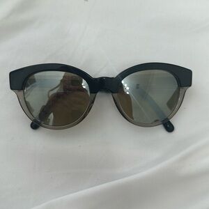 Burberry sunglasses